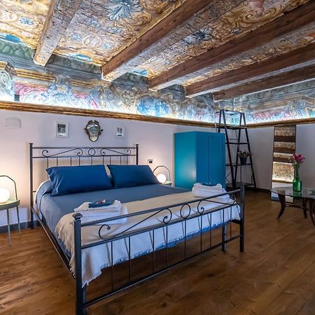 Glika Appartamento Napoletano Naples Luaran gambar