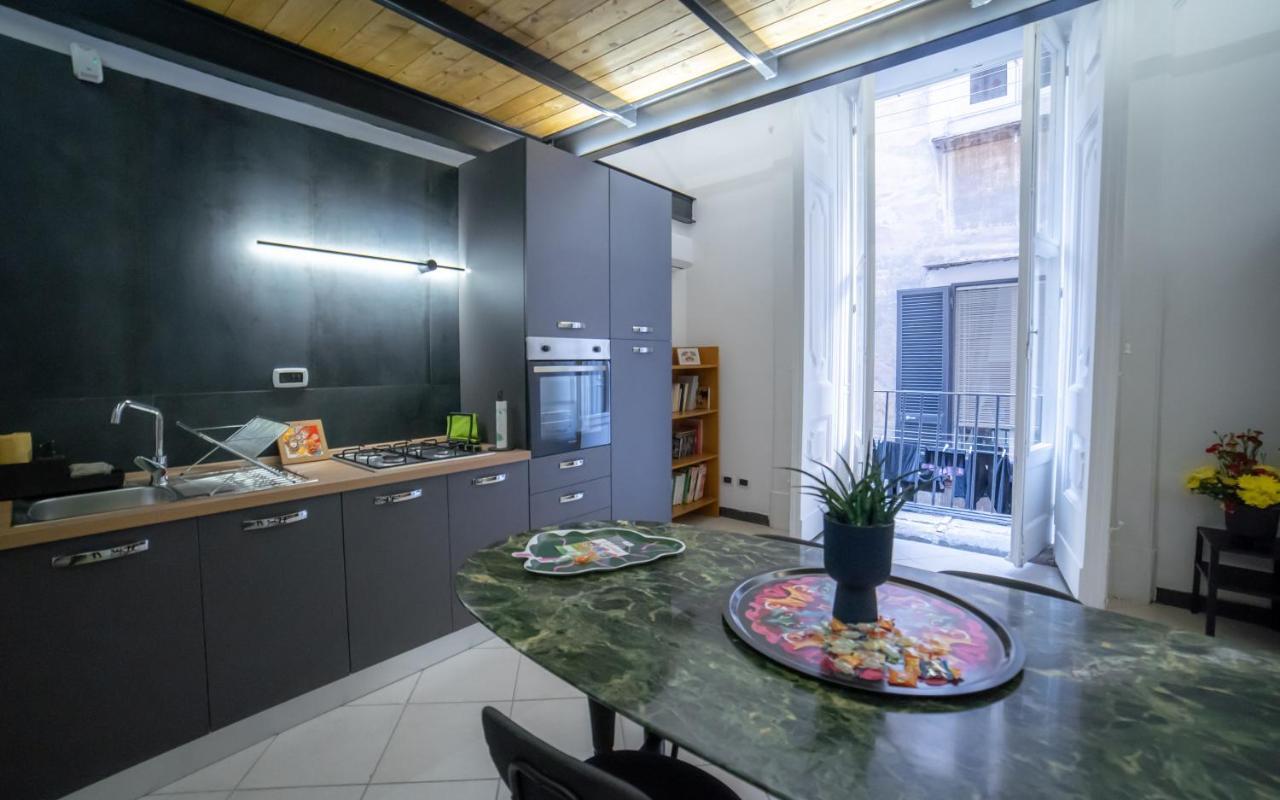 Glika Appartamento Napoletano Naples Luaran gambar